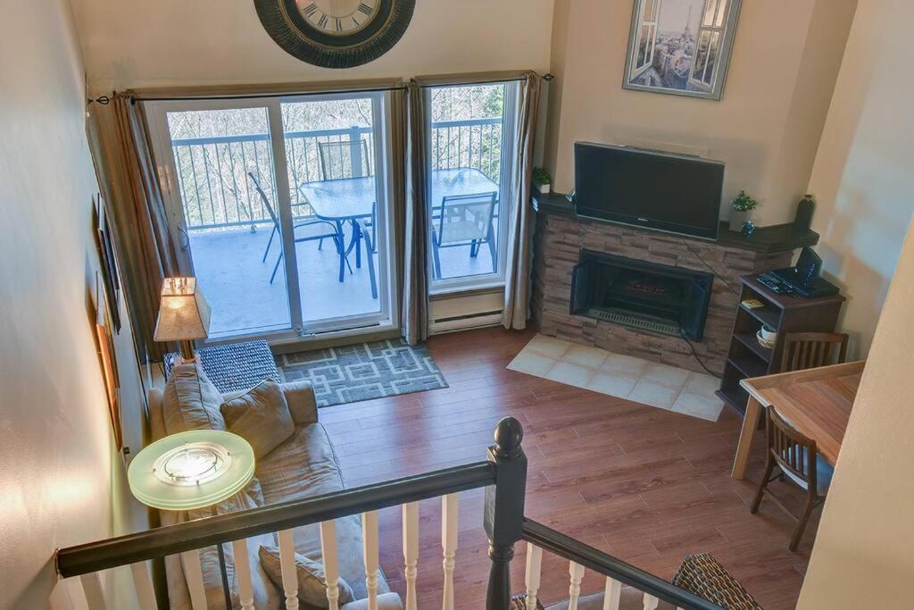 Charming Tremblant 1 Bedroom With Pool And Hot Tub Mont-Tremblant Luaran gambar